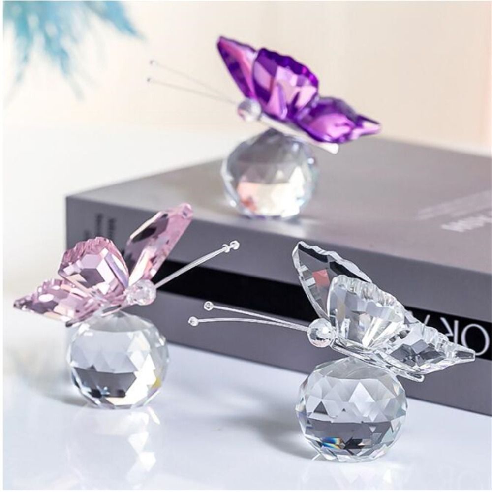 Paper Weight Crystal - فراشة كريستال مع تمثال كروي ،